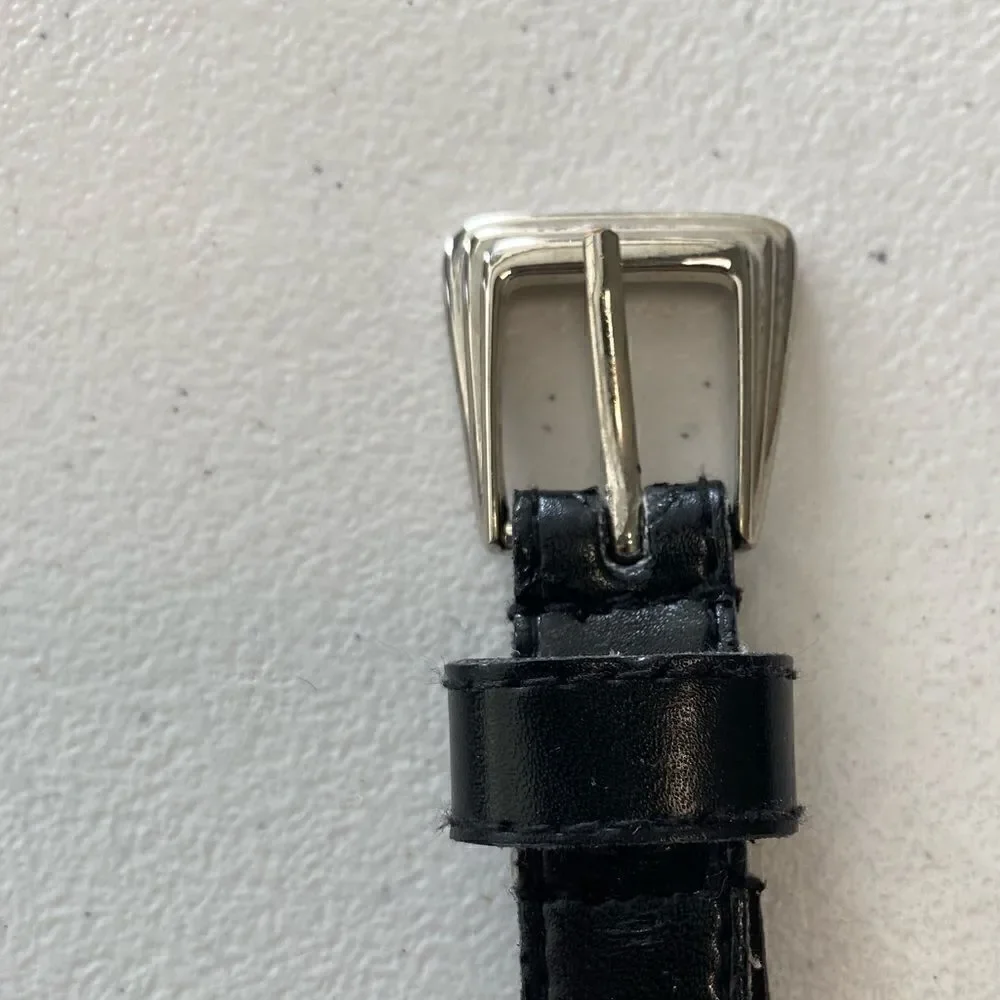 EUC Black and Silver Ladies Belt - Size Small